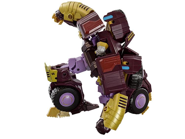 Reformatted R-21 Titanika New Images and Pre-orders For Not Strika